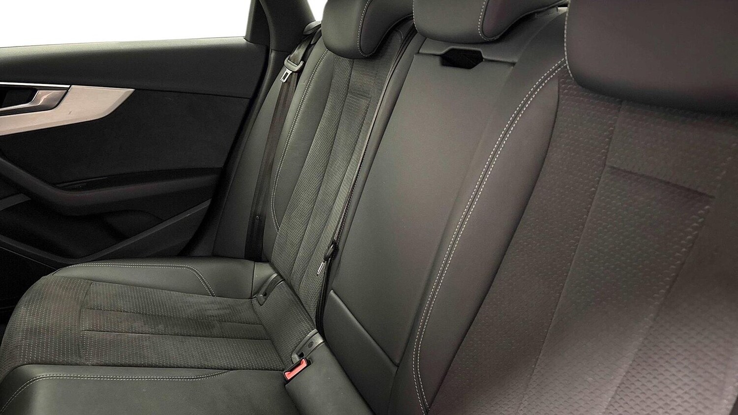 Used Audi A4 2022 for sale - 78193423: Photo 9