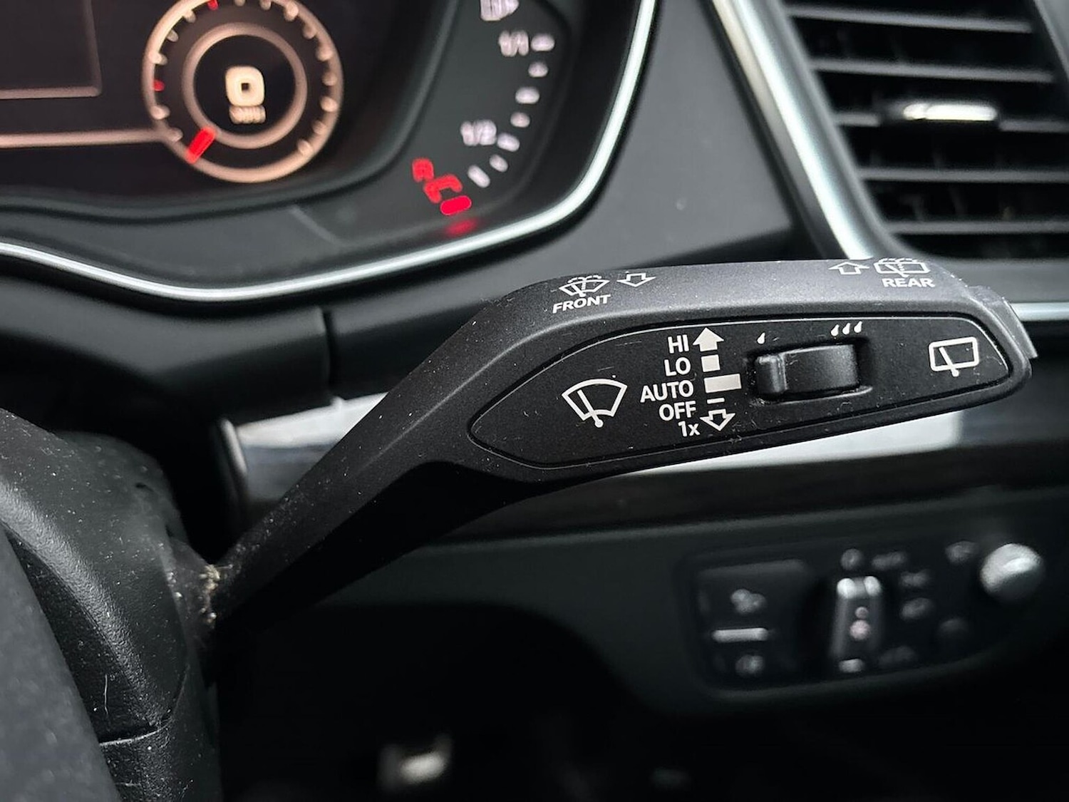 Used Audi Q5 2019 for sale - 76687373: Photo 29