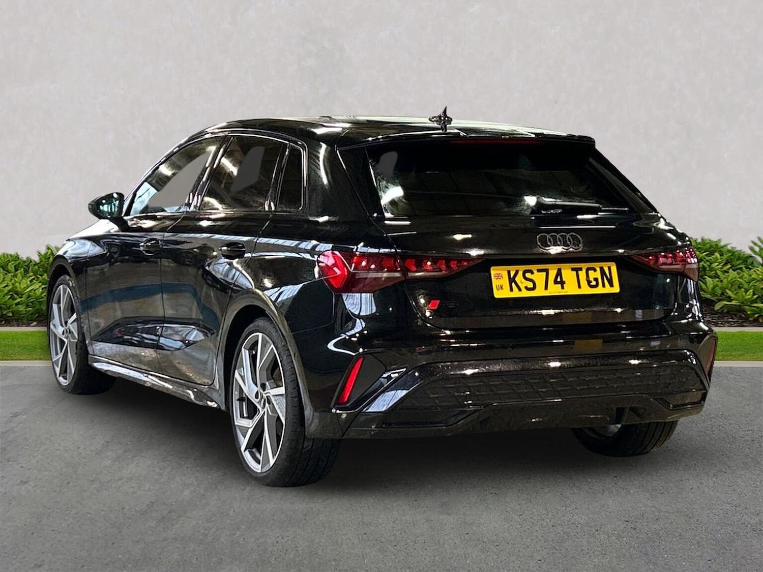 Used Audi A3 2025 for sale - 76736656: Photo 2