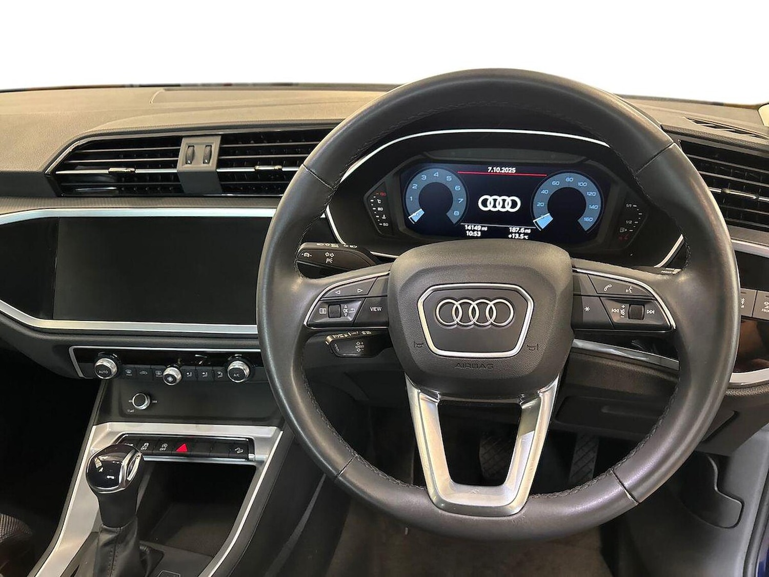 Used Audi Q3 2022 for sale - 76594658: Photo 9