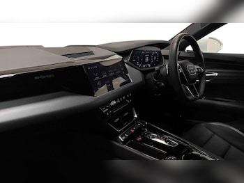 Used Audi e-tron GT 2023 for sale - 79379472: Photo