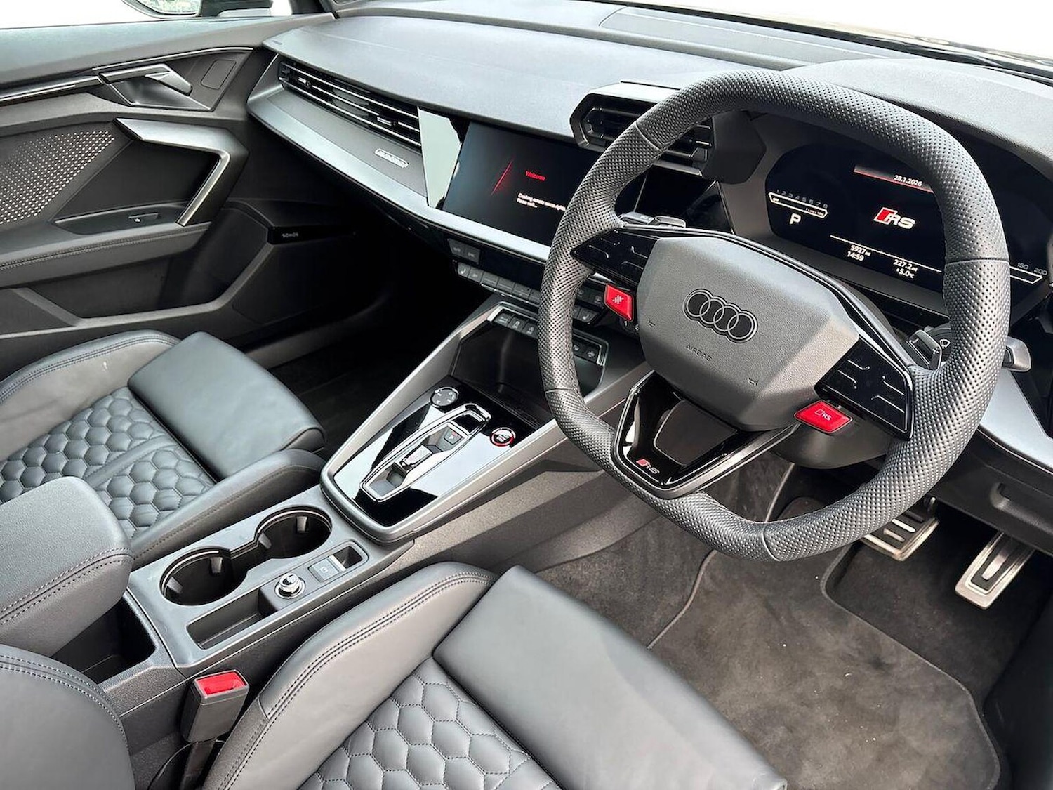 Used Audi RS3 2025 for sale - 77962333: Photo 15