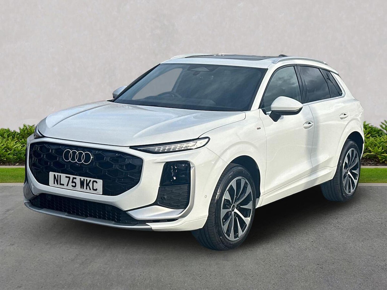 Used Audi Q3 2025 for sale - 77073199: Photo 20