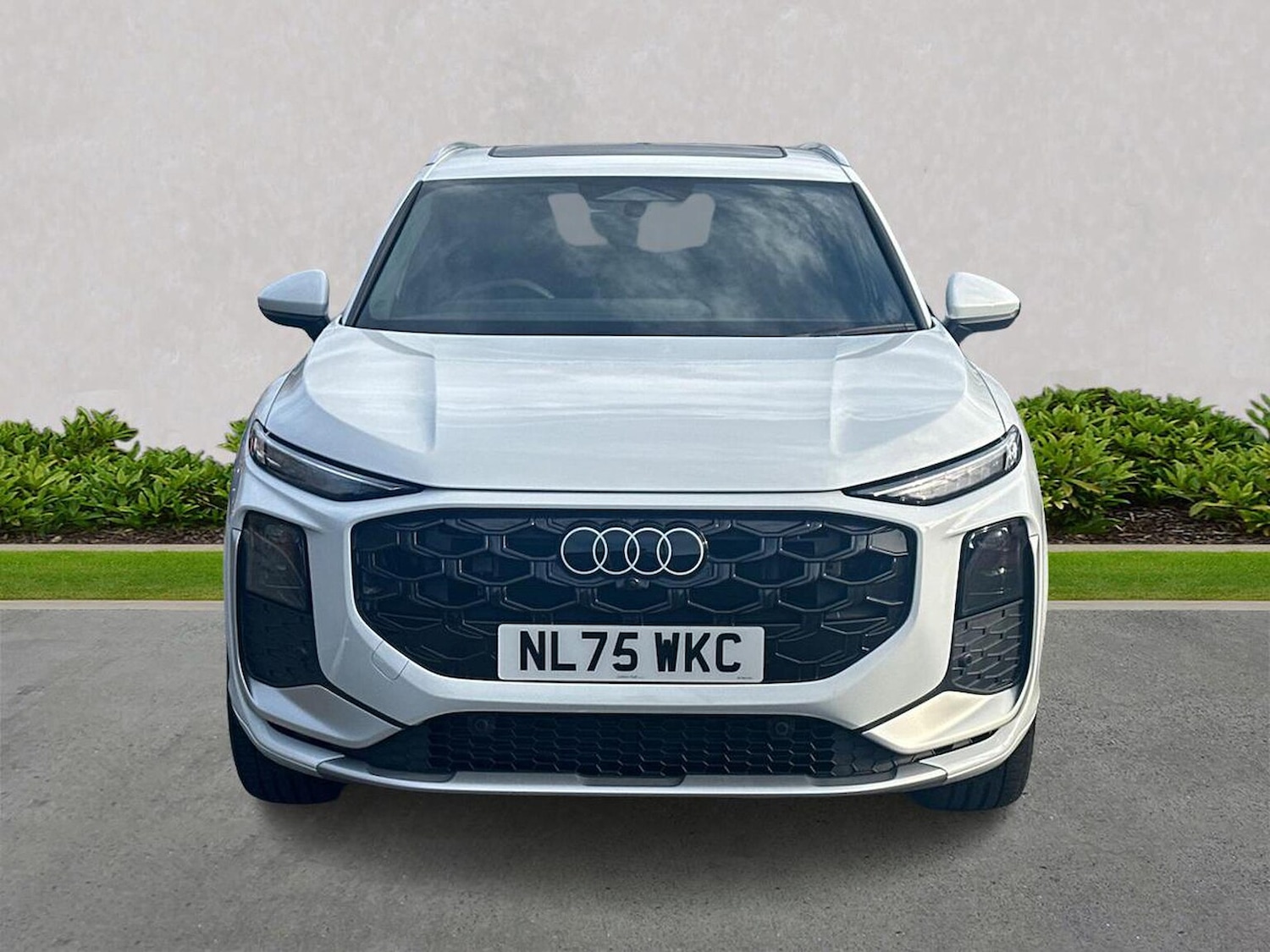 Used Audi Q3 2025 for sale - 77073199: Photo 5