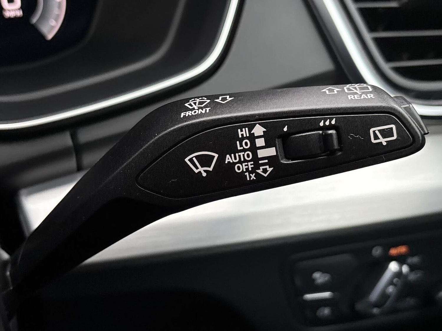 Used Audi Q5 2022 for sale - 76157260: Photo 29