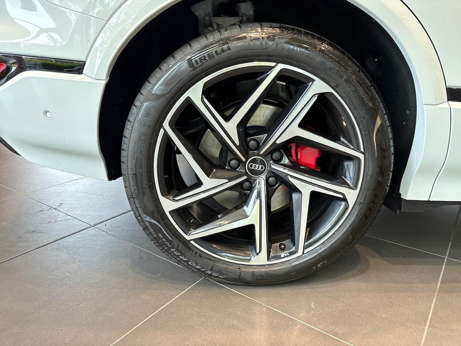 Used Audi Q6 e-tron 2025 for sale - 77492384: Photo 6