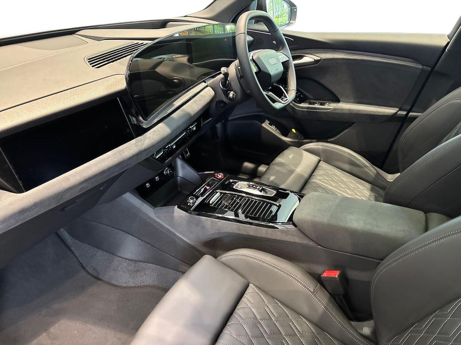 Used Audi Q6 e-tron 2025 for sale - 77492384: Photo 7