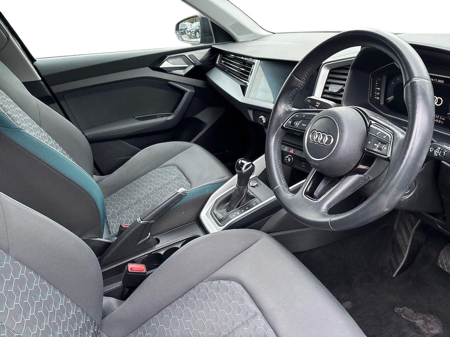 Used Audi A1 2018 for sale - 76837209: Photo 15