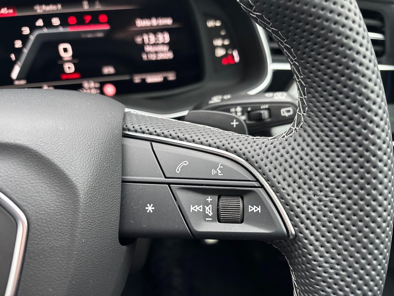 Used Audi Q7 2025 for sale - 77492376: Photo 27