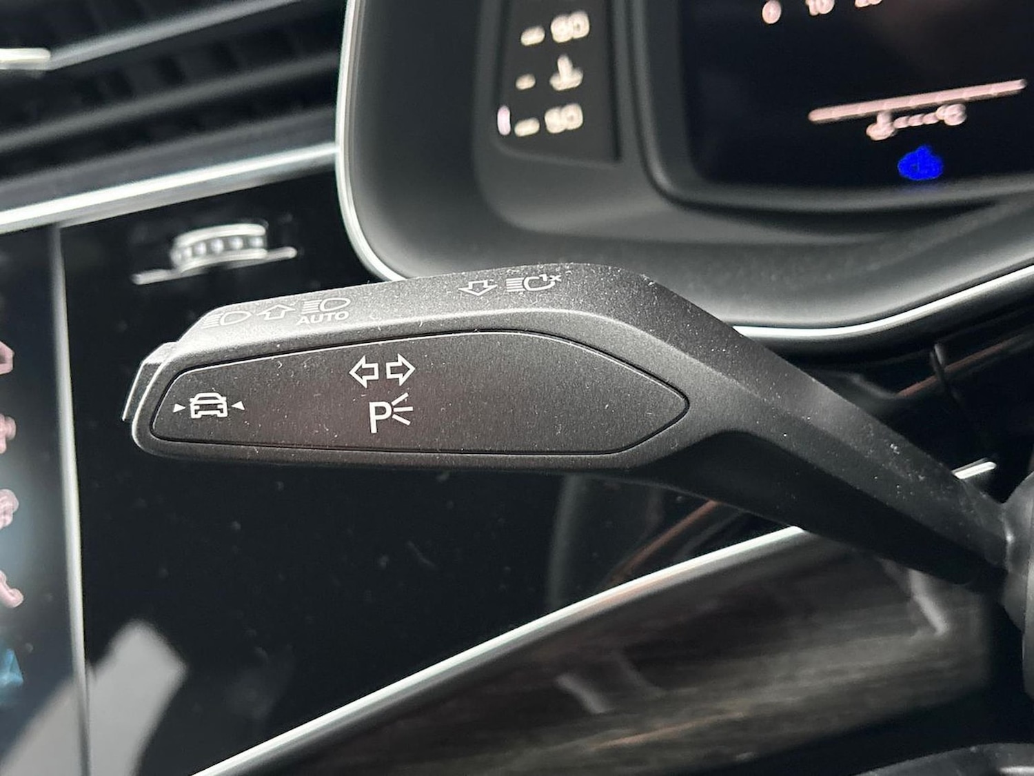 Used Audi Q7 2025 for sale - 77492376: Photo 28