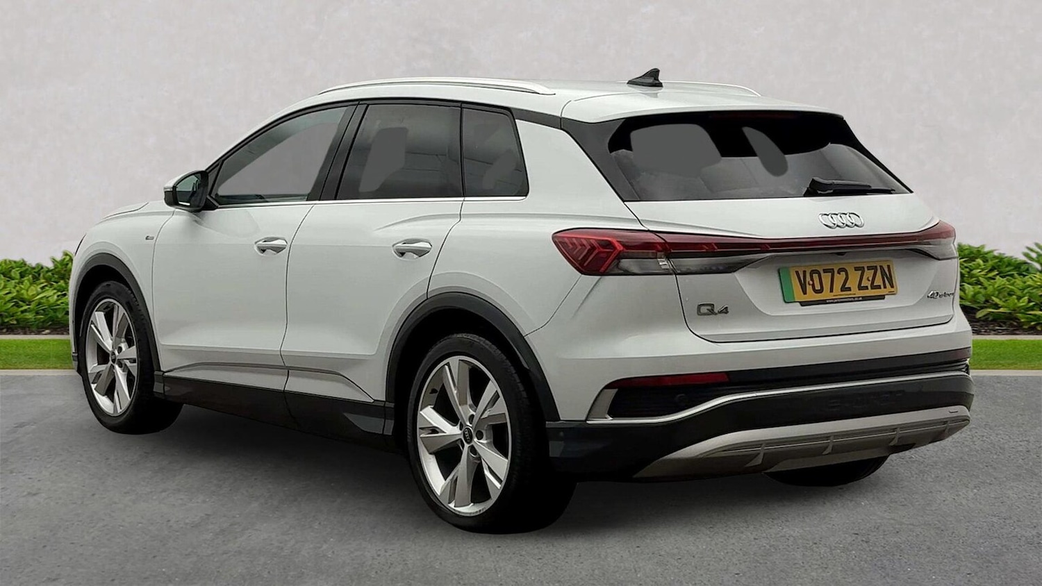 Used Audi Q4 e-tron 2022 for sale - 76906336: Photo 2