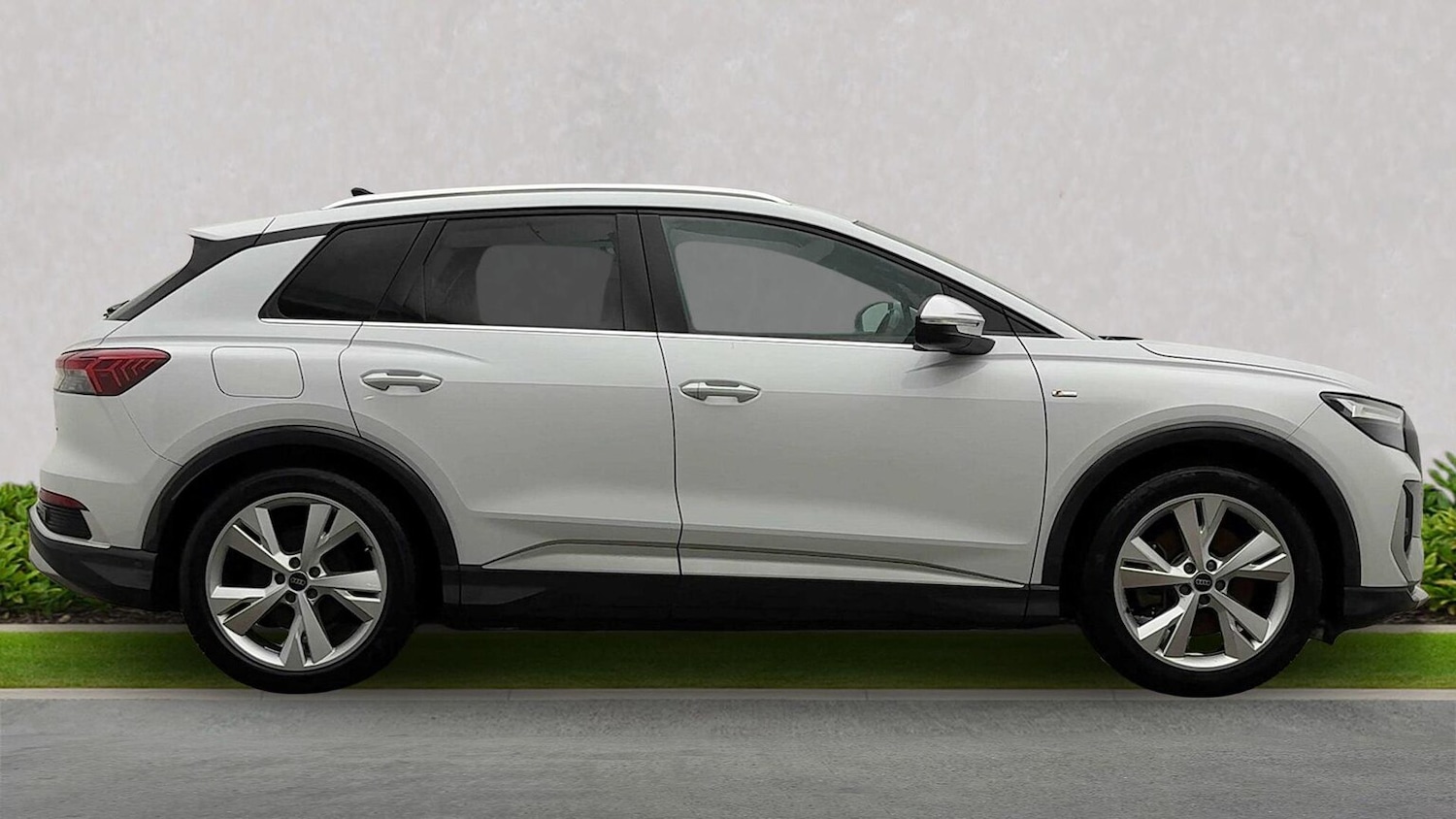 Used Audi Q4 e-tron 2022 for sale - 76906336: Photo 3