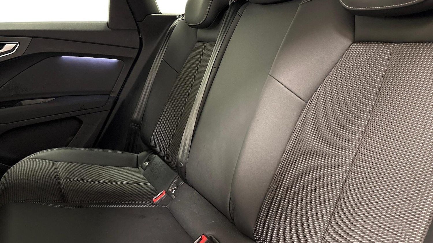 Used Audi Q4 e-tron 2022 for sale - 76906336: Photo 7