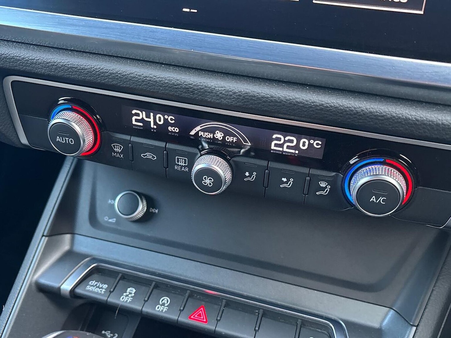 Used Audi Q3 2020 for sale - 77789526: Photo 12