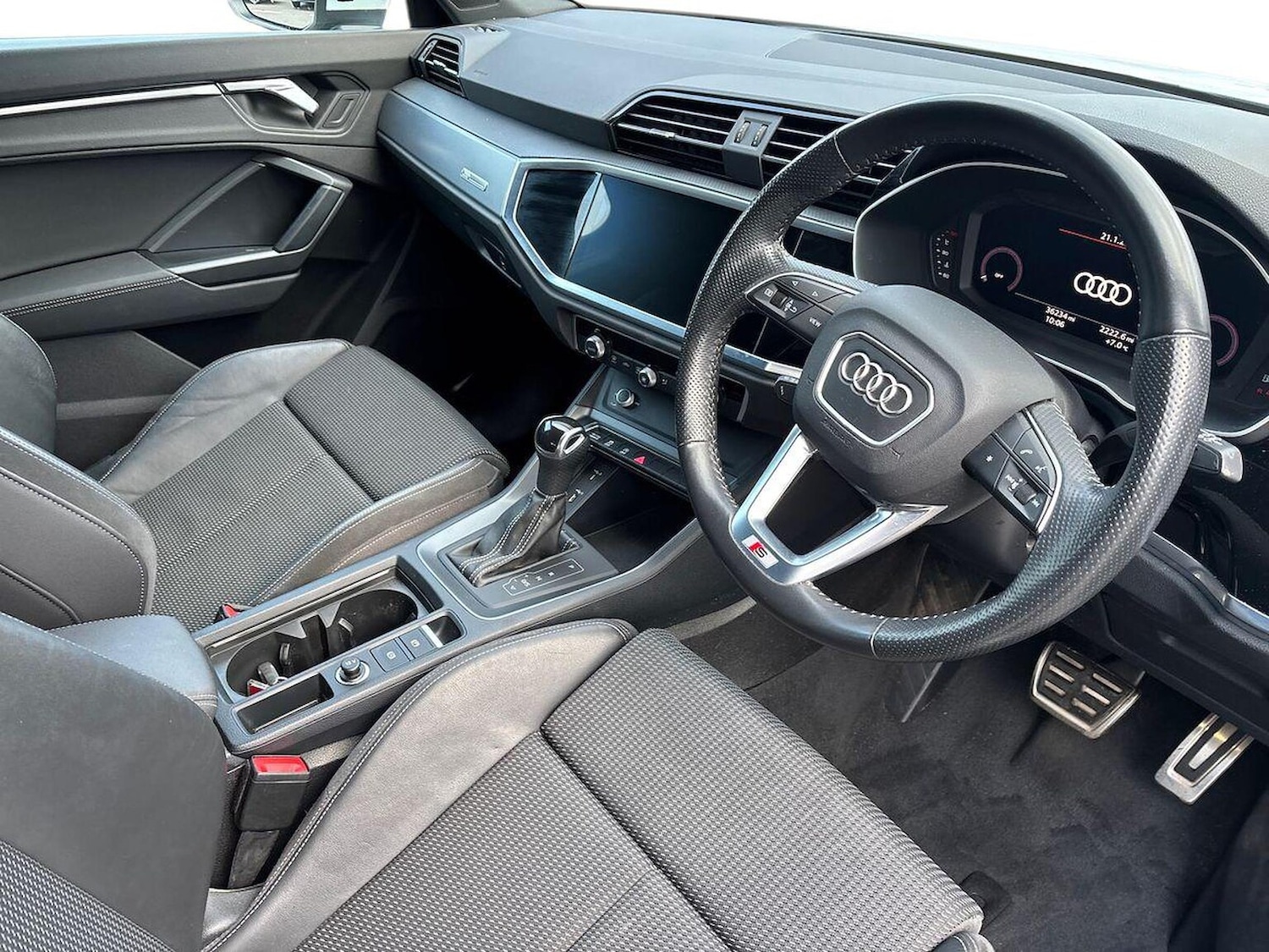 Used Audi Q3 2020 for sale - 77789526: Photo 15
