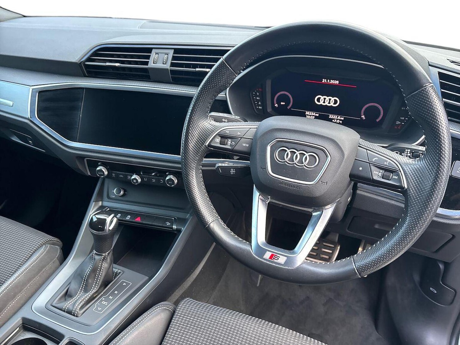 Used Audi Q3 2020 for sale - 77789526: Photo 9