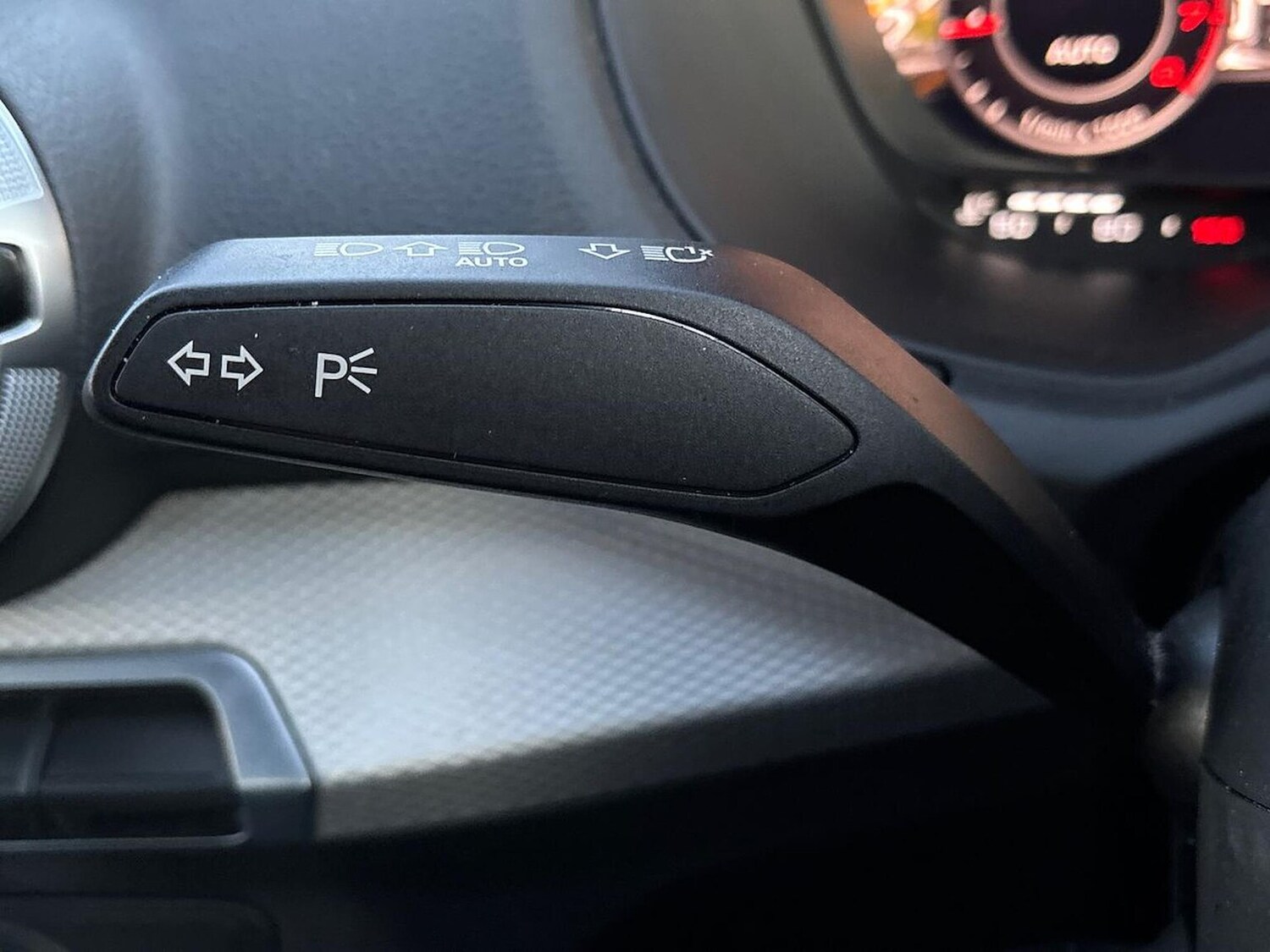 Used Audi Q2 2023 for sale - 76763472: Photo 28