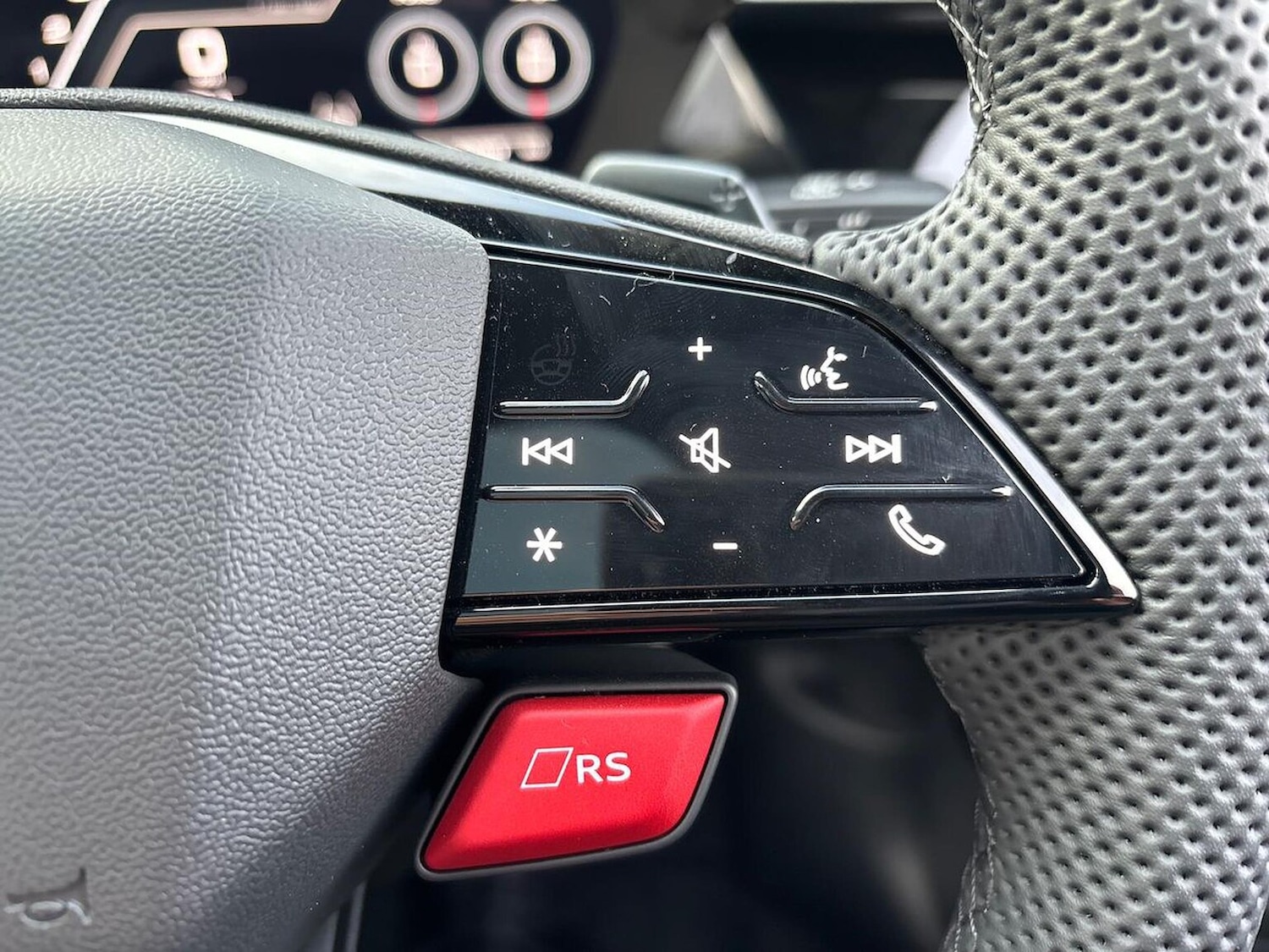 Used Audi RS3 2025 for sale - 76464705: Photo 27