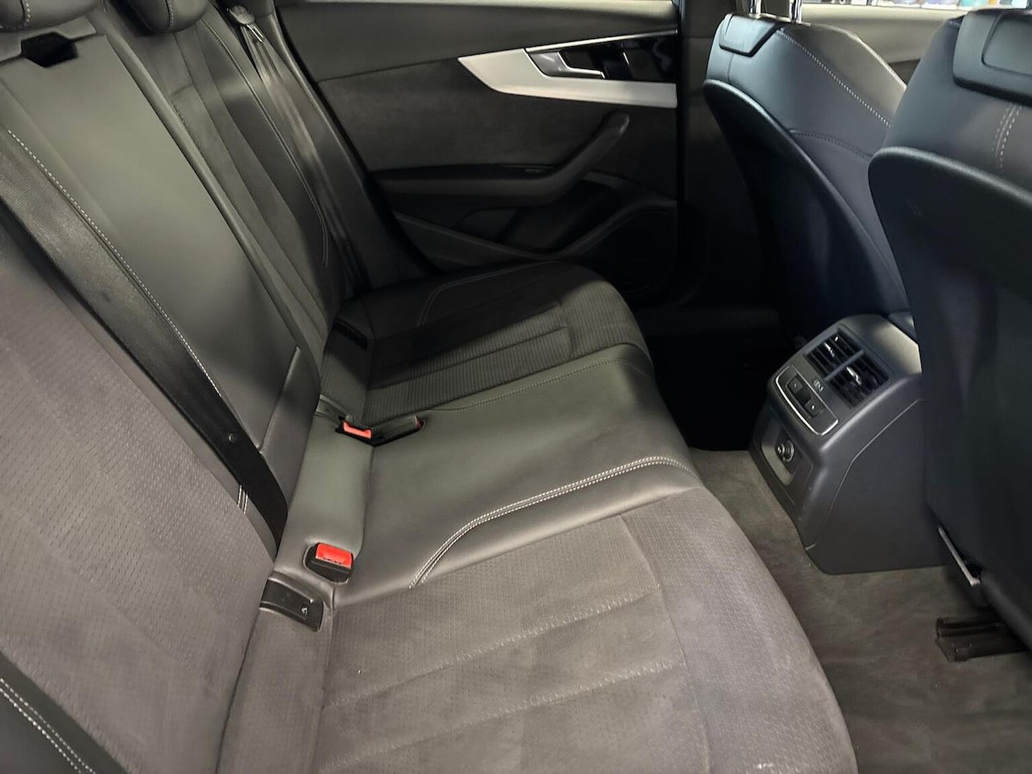 Used Audi A4 2023 for sale - 76904965: Photo 16