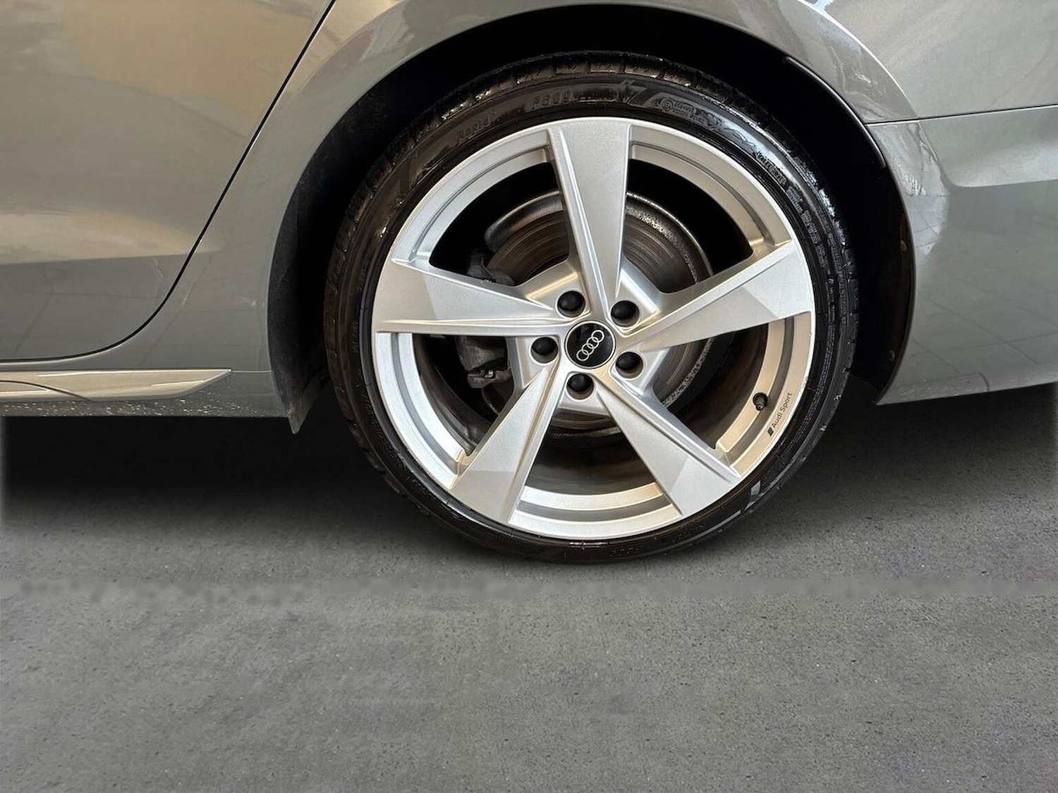 Used Audi A4 2023 for sale - 76904965: Photo 6