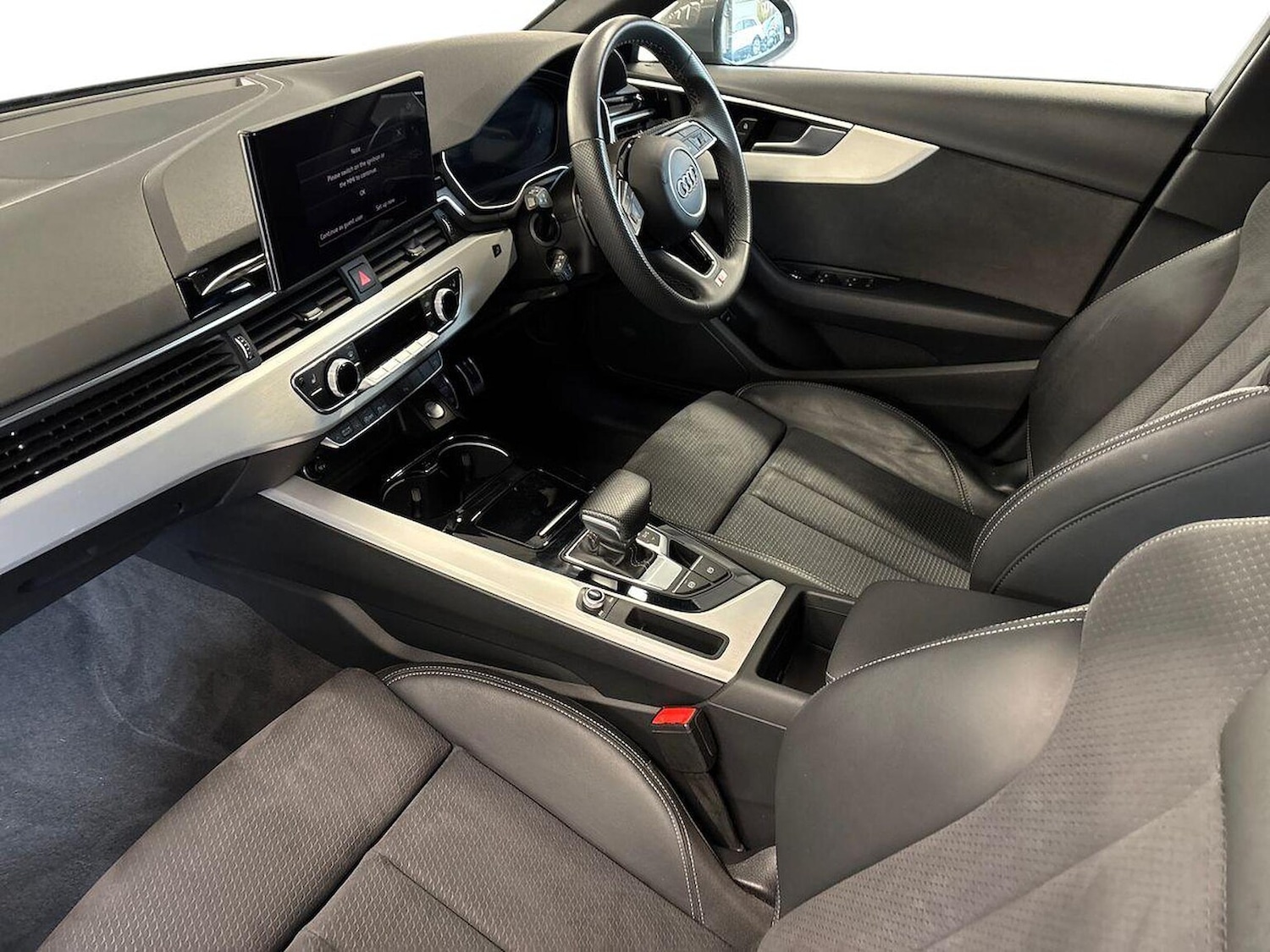 Used Audi A4 2023 for sale - 76904965: Photo 7