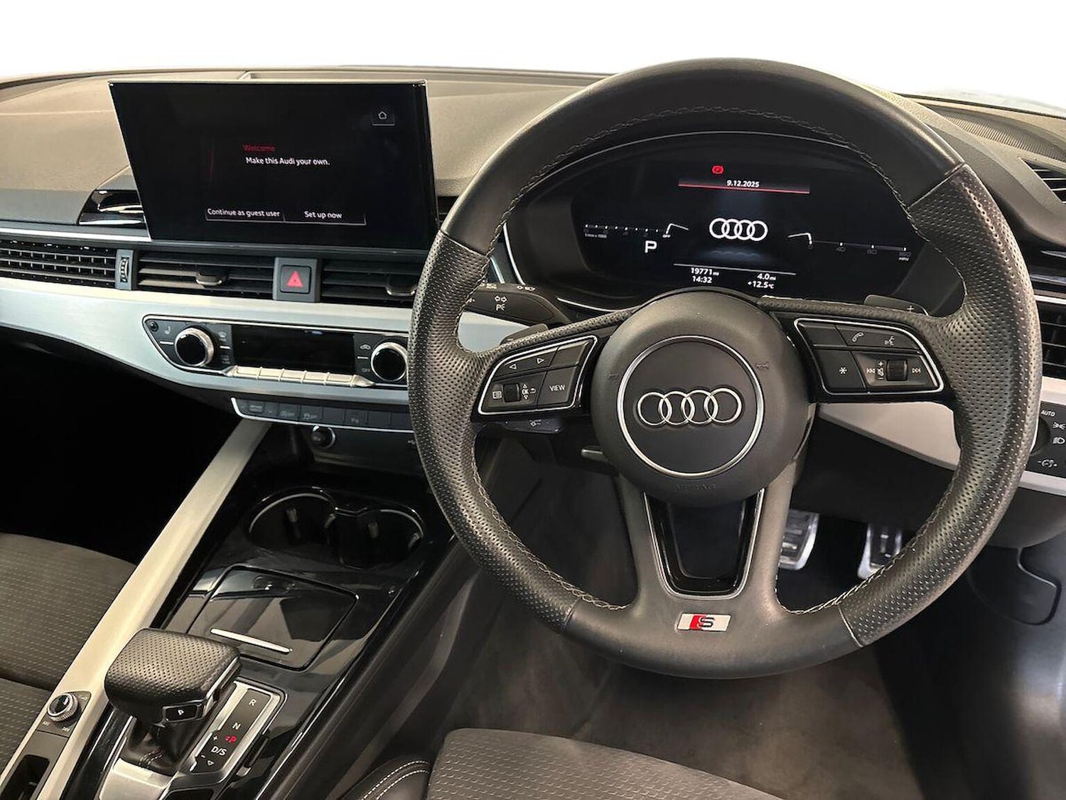 Used Audi A4 2023 for sale - 76904965: Photo 9