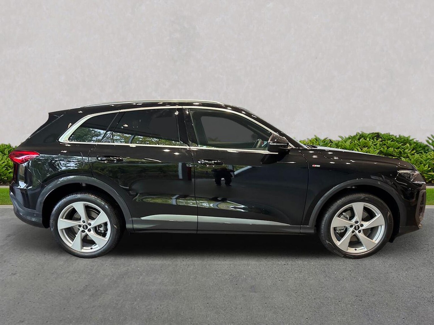 Used Audi Q5 2025 for sale - 76694584: Photo 3