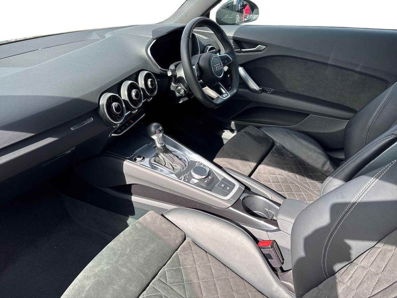 Used Audi TT 2023 for sale - 78193400: Photo 9