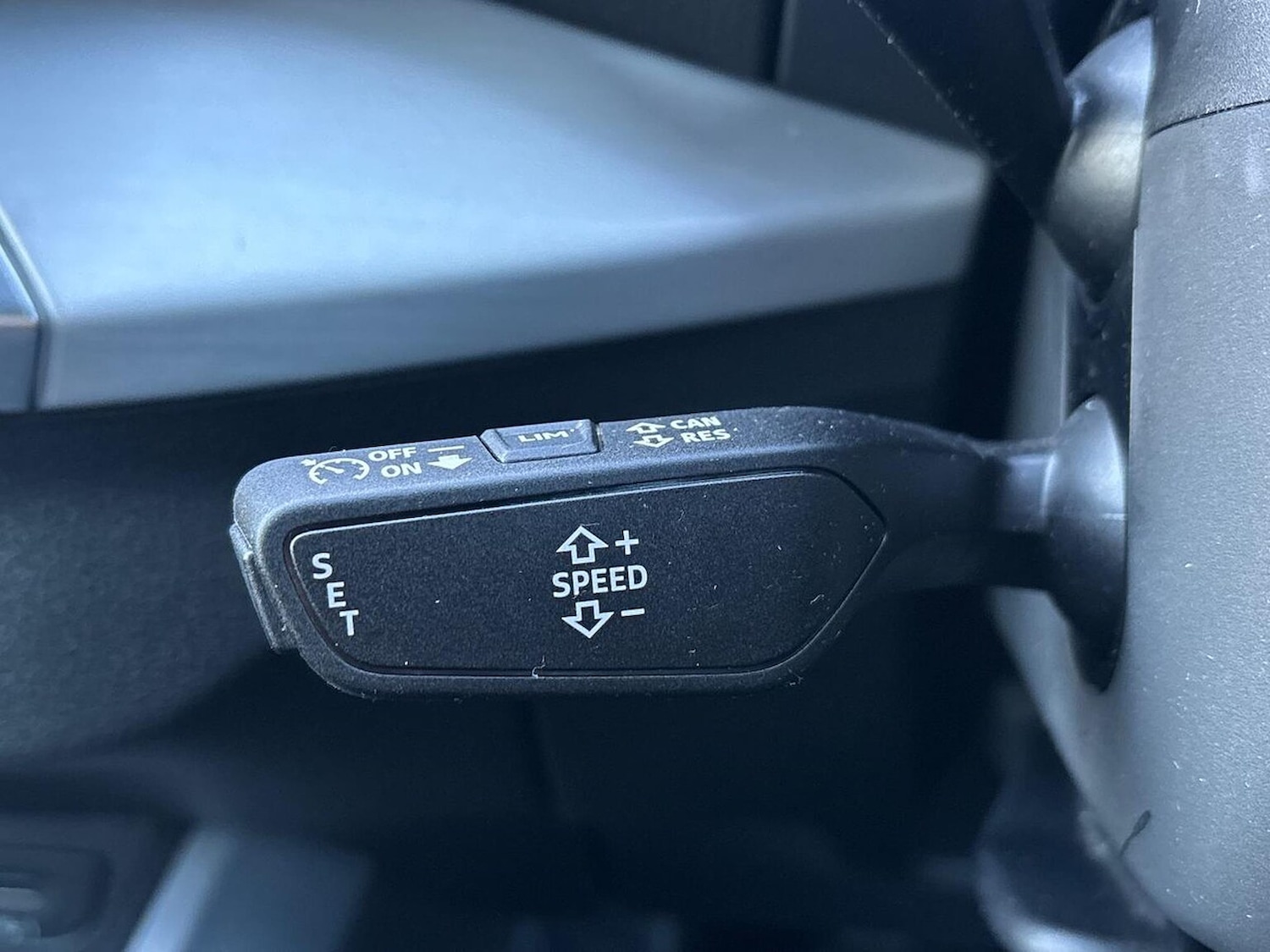 Used Audi Q2 2023 for sale - 77065788: Photo 32