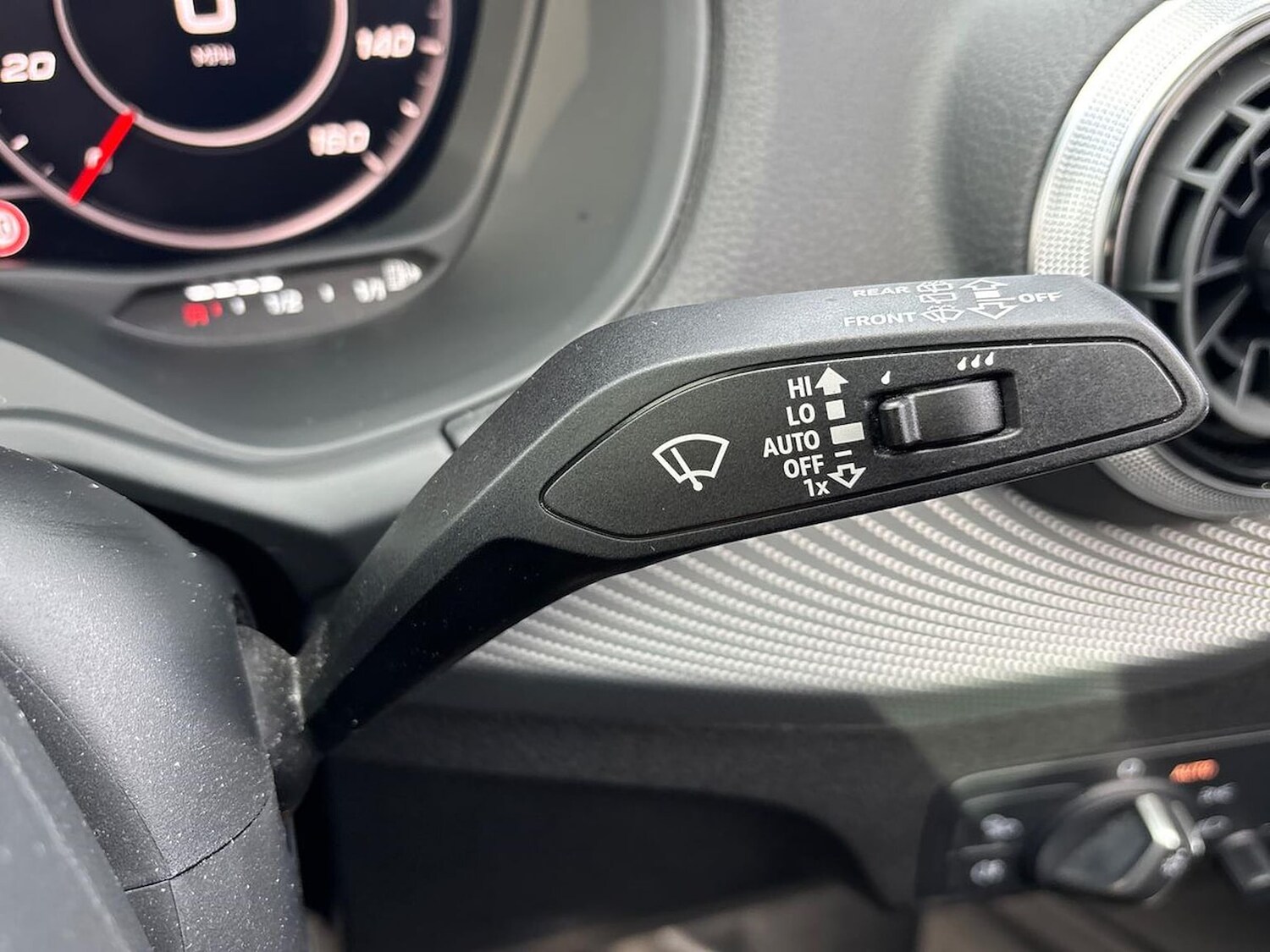 Used Audi Q2 2023 for sale - 78193432: Photo 31