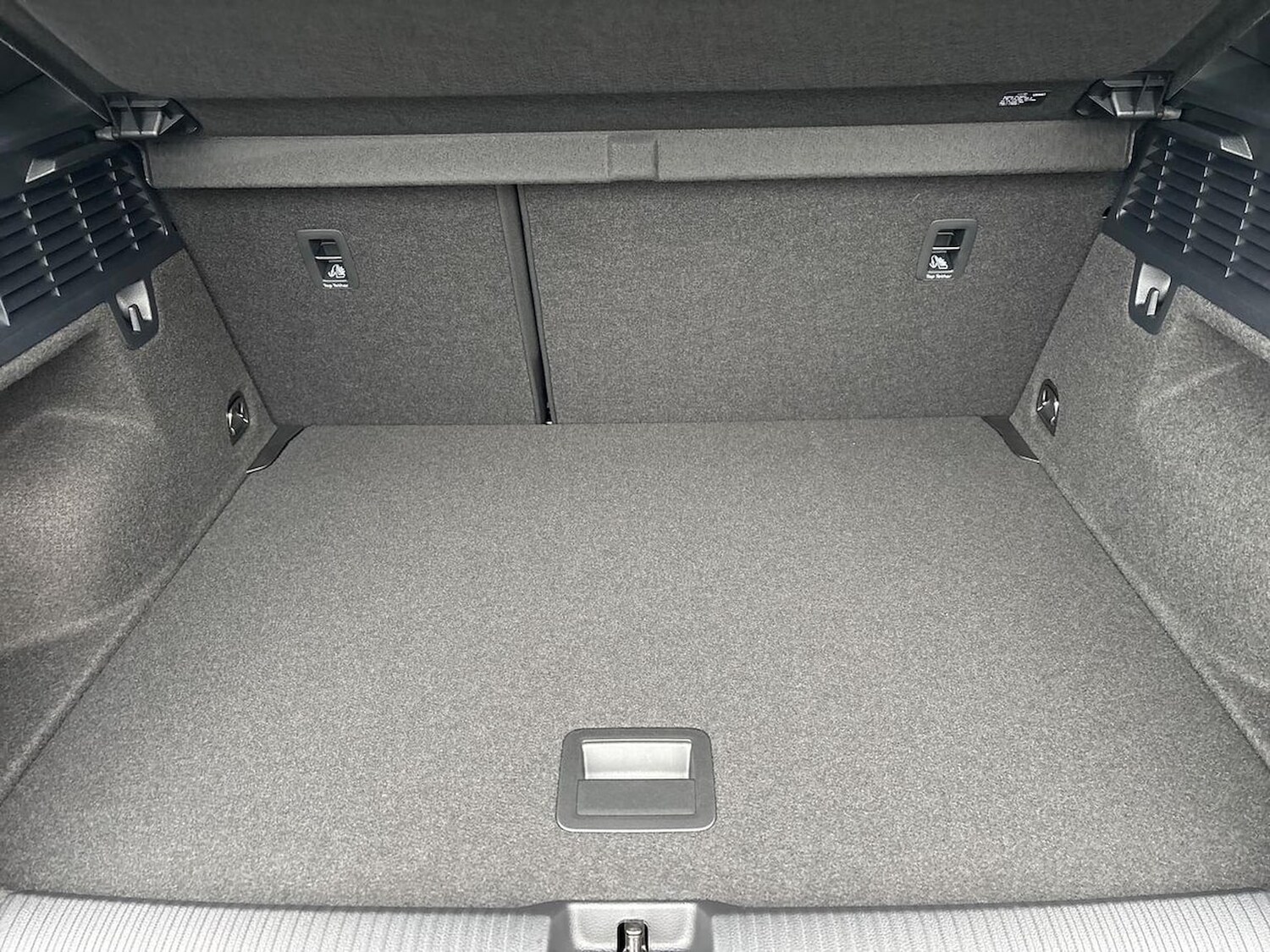 Used Audi Q2 2025 for sale - 77492373: Photo 17