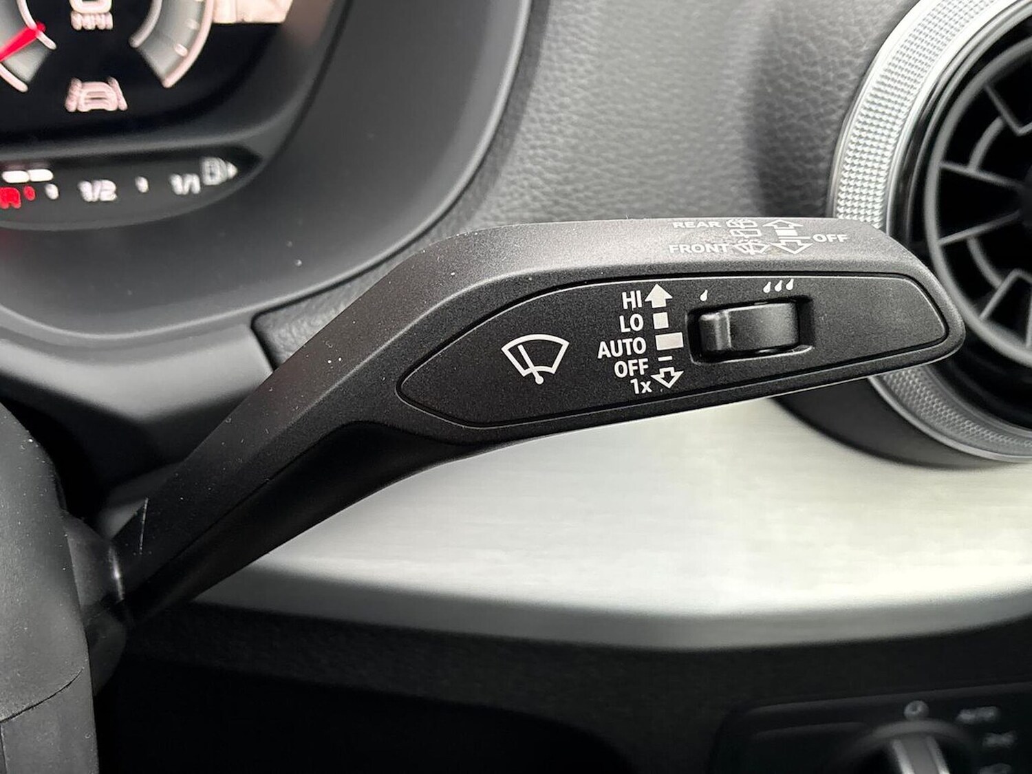 Used Audi Q2 2025 for sale - 77492373: Photo 29