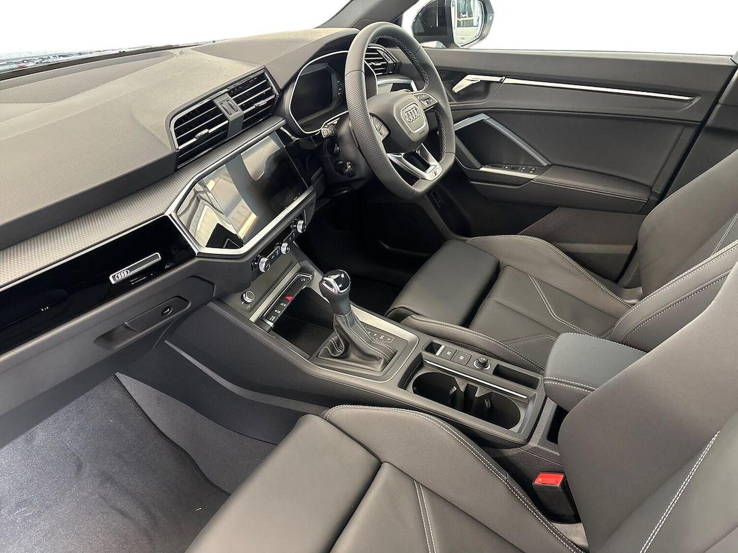 Used Audi Q3 2025 for sale - 78193286: Photo 9