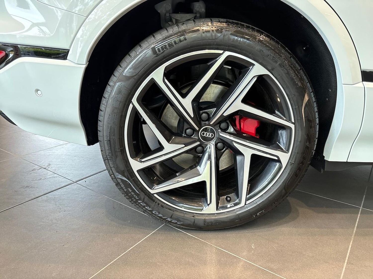 Used Audi Q6 e-tron 2025 for sale - 76769953: Photo 6