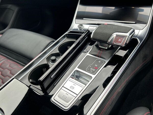 Used Audi RS6 2025 for sale - 76300761: Photo 13