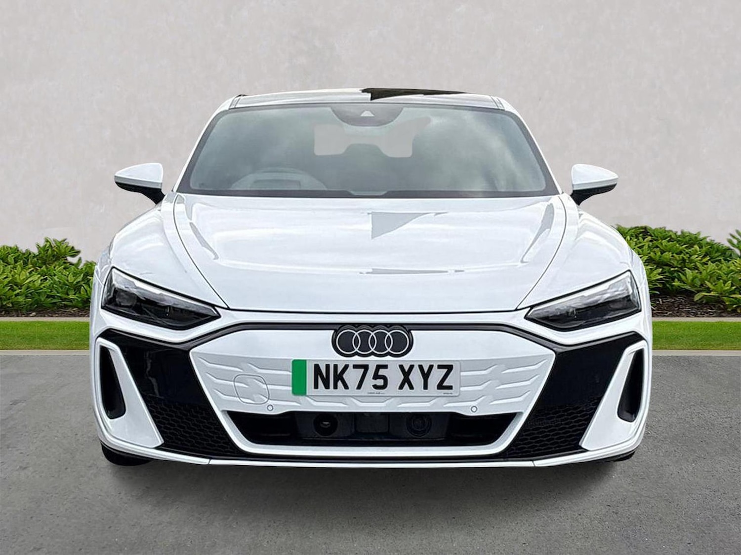 Used Audi e-tron GT 2025 for sale - 76713276: Photo 5