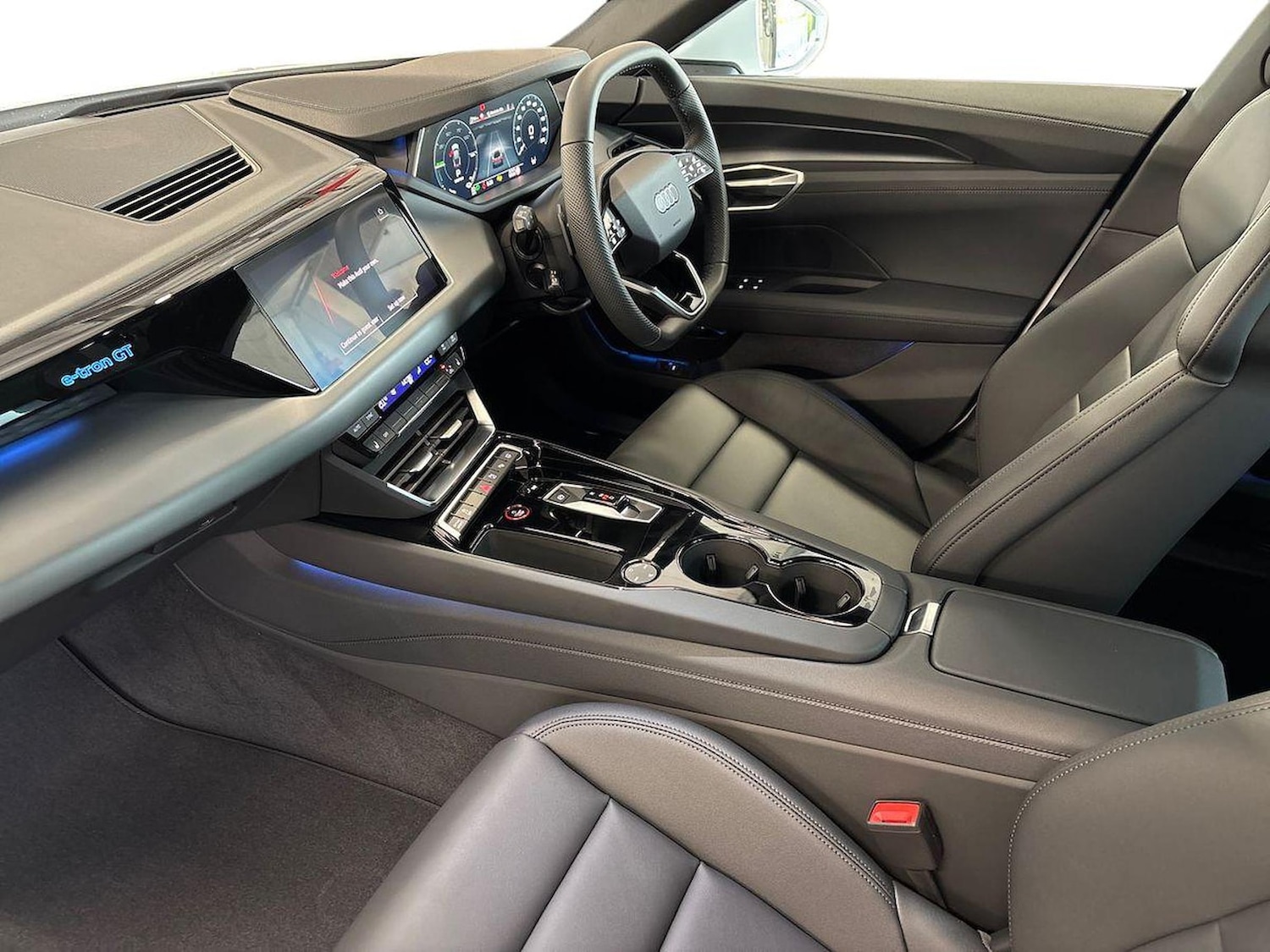 Used Audi e-tron GT 2025 for sale - 76713276: Photo 7