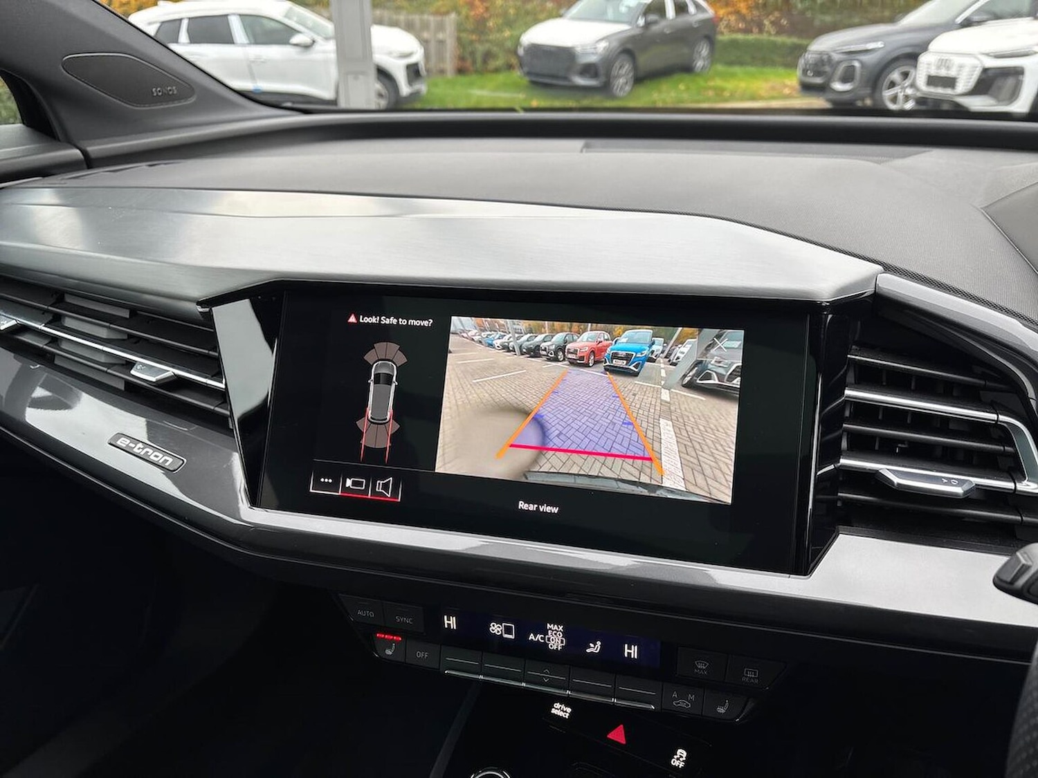 Used Audi Q4 e-tron 2021 for sale - 76693394: Photo 23