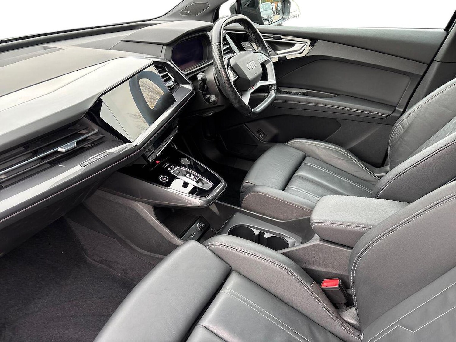 Used Audi Q4 e-tron 2021 for sale - 76693394: Photo 7