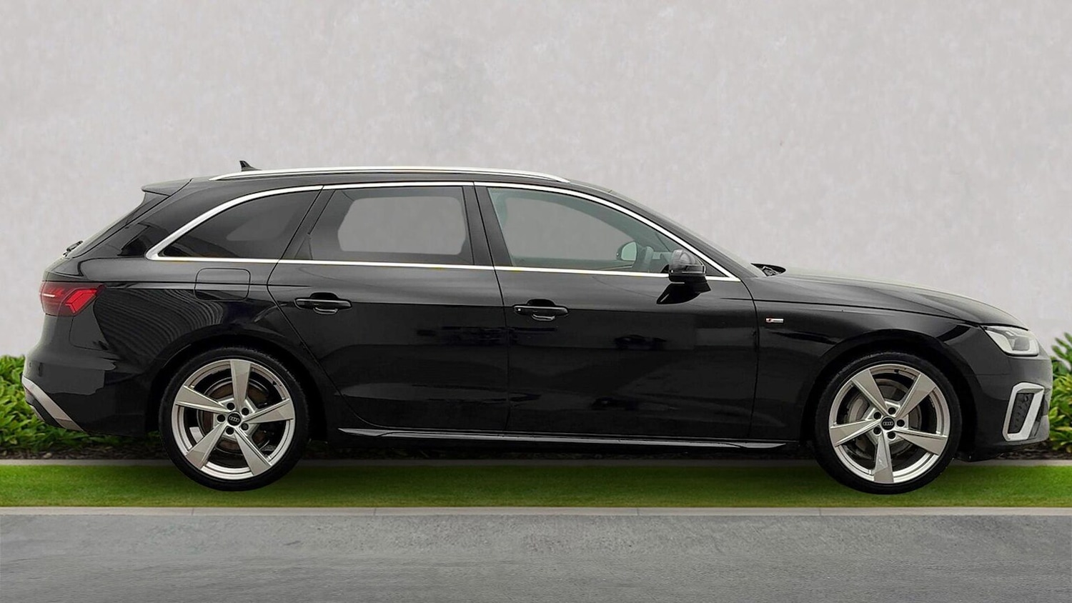 Used Audi A4 2023 for sale - 76637810: Photo 4