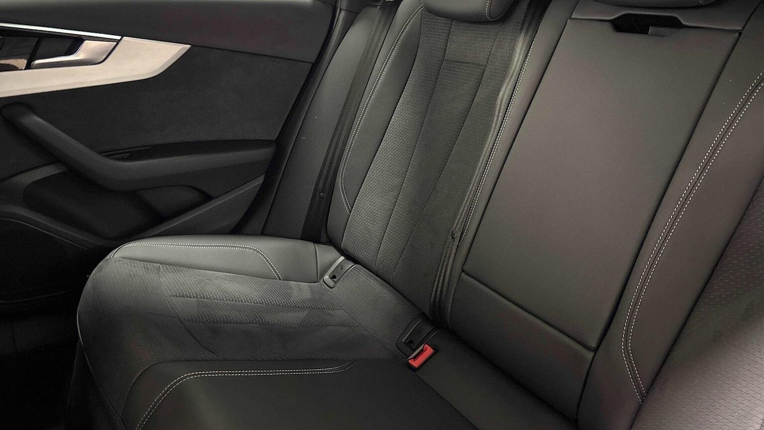 Used Audi A4 2023 for sale - 76637810: Photo 7