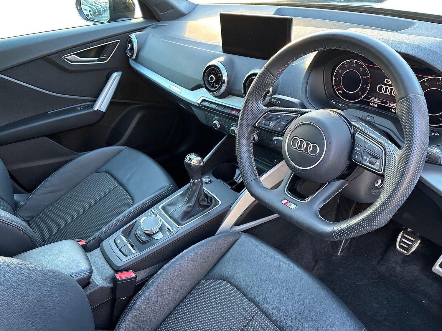 Used Audi Q2 2023 for sale - 76763465: Photo 15