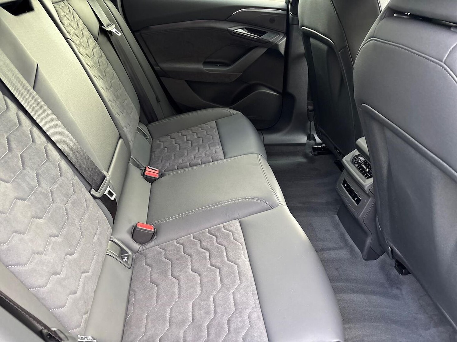 Used Audi A6 2025 for sale - 77492383: Photo 16