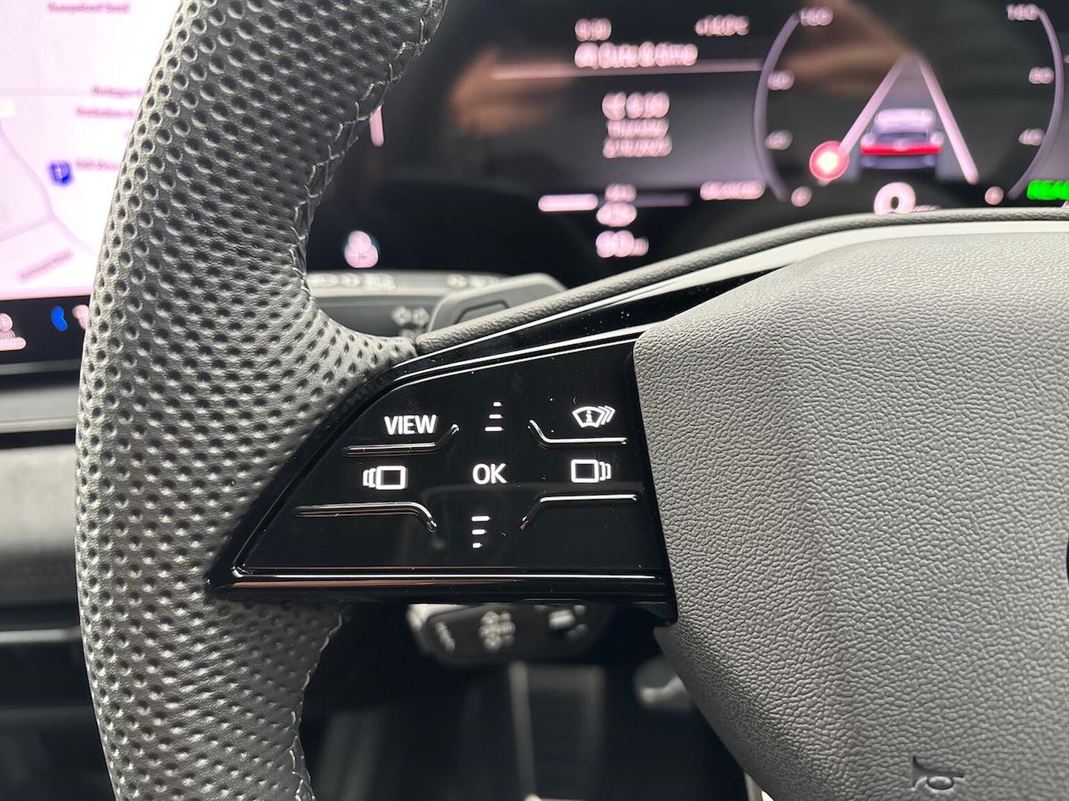 Used Audi Q6 e-tron 2025 for sale - 76699508: Photo 26