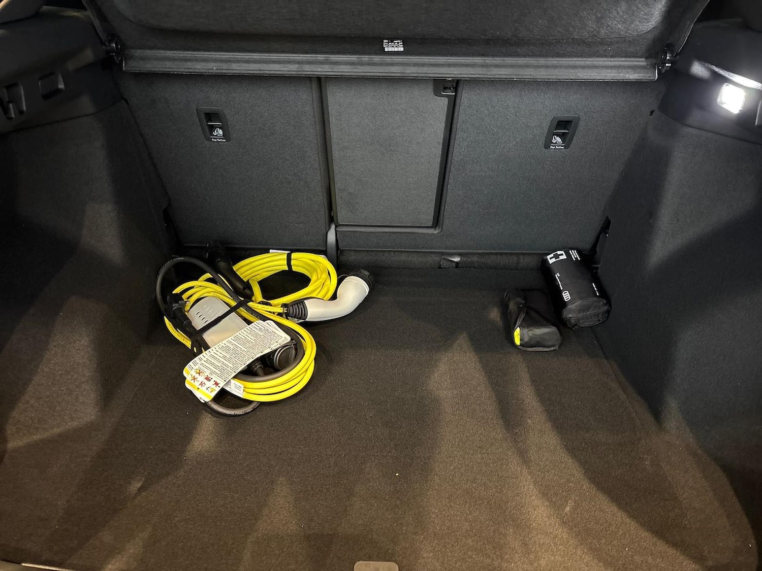 Used Audi Q4 e-tron 2025 for sale - 77492371: Photo 17