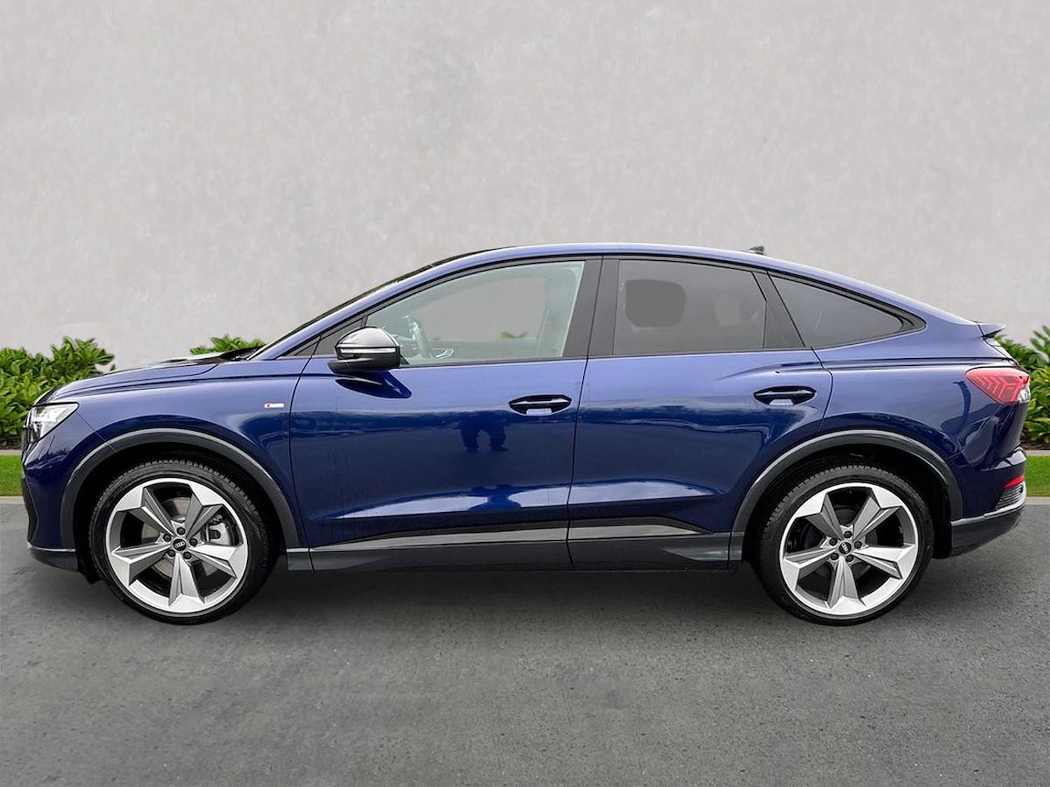 Used Audi Q4 e-tron 2025 for sale - 77492371: Photo 19