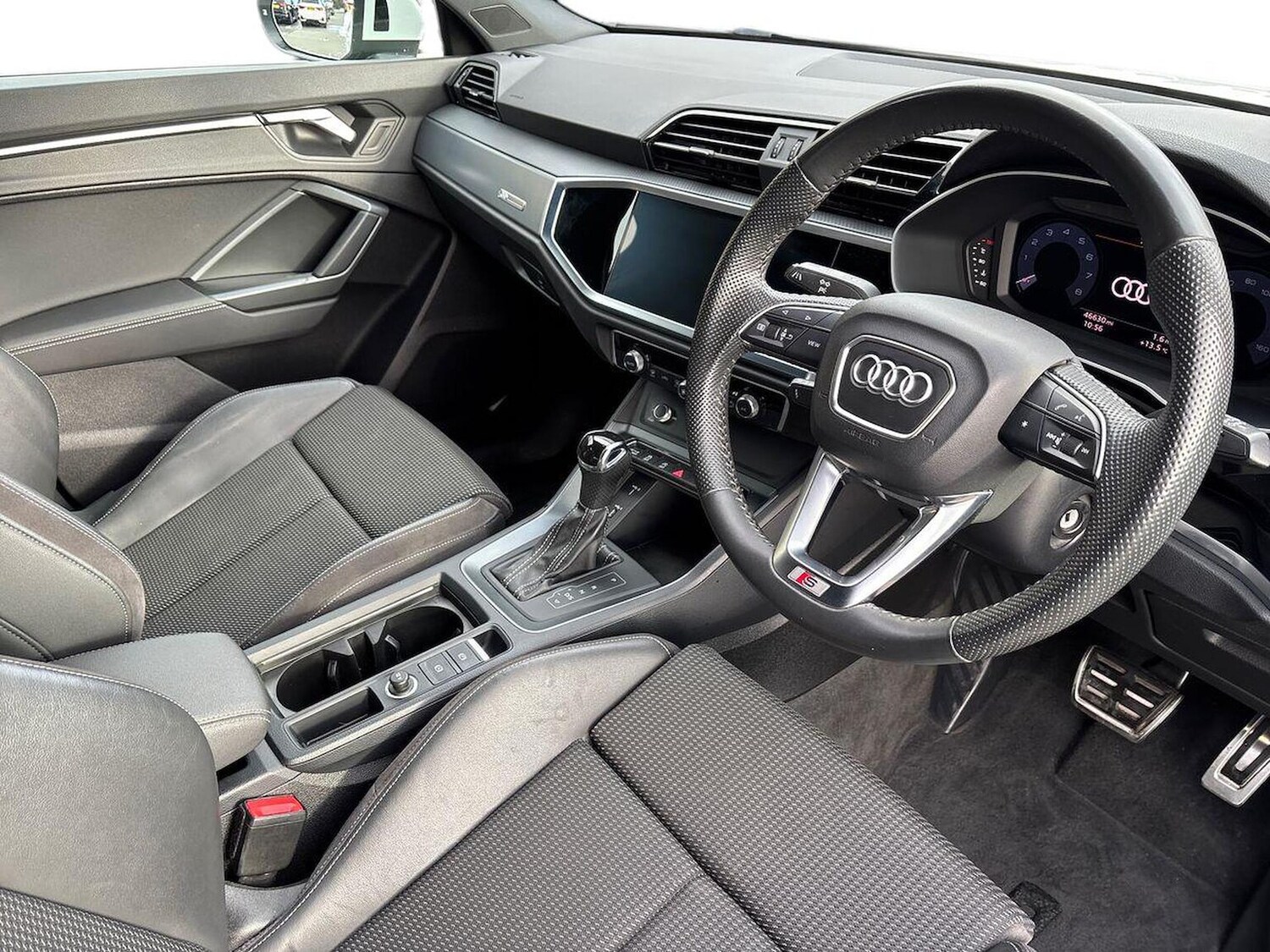 Used Audi Q3 2019 for sale - 76565490: Photo 15