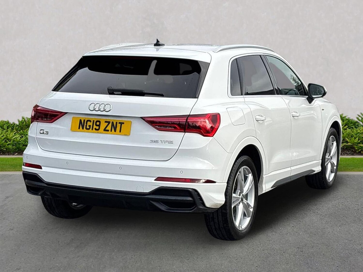 Used Audi Q3 2019 for sale - 76565490: Photo 18