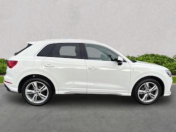Used Audi Q3 2019 for sale - 76565490: Photo