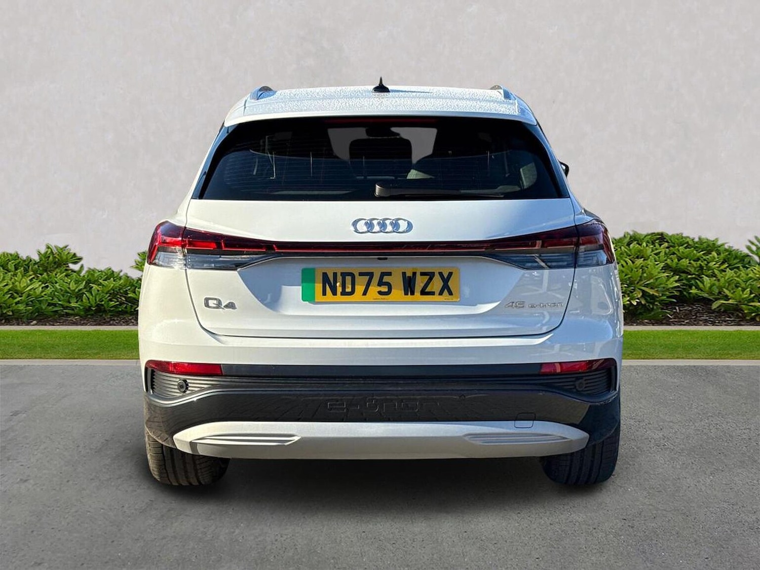 Used Audi Q4 e-tron 2025 for sale - 77689540: Photo 4